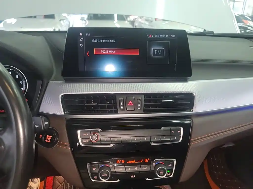 BMW X2 2022 — фото 13