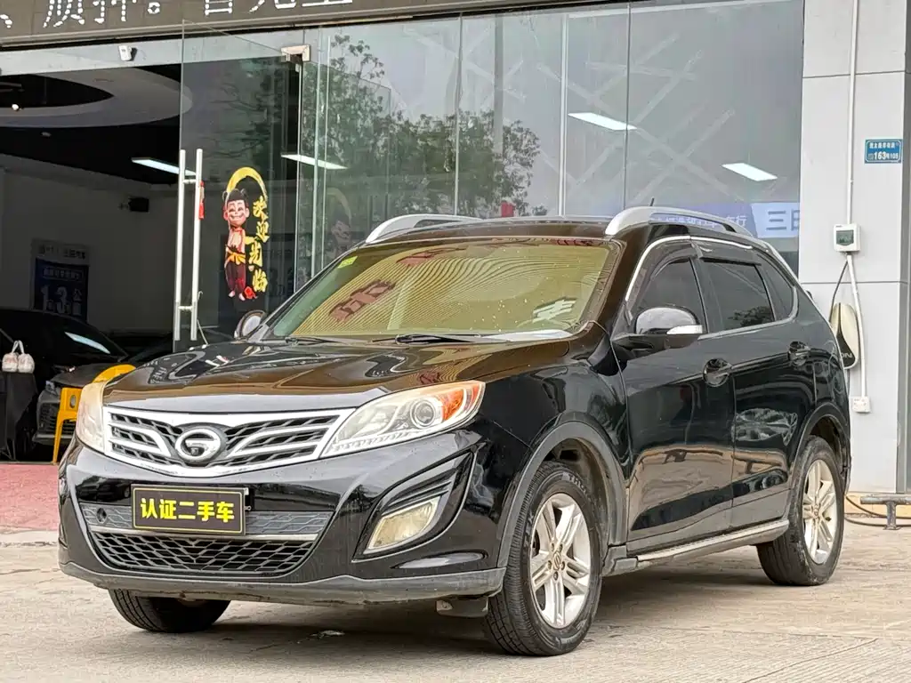 GAC Motor Trumpchi GS5 2015 — фото 1