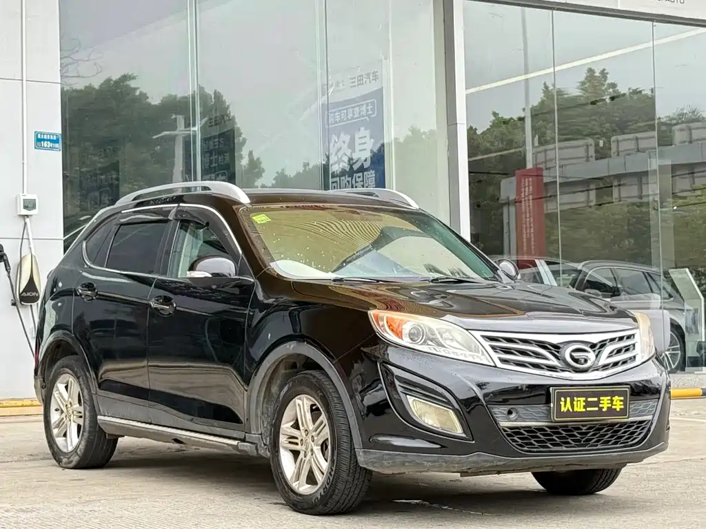 GAC Motor Trumpchi GS5 2015 — фото 3