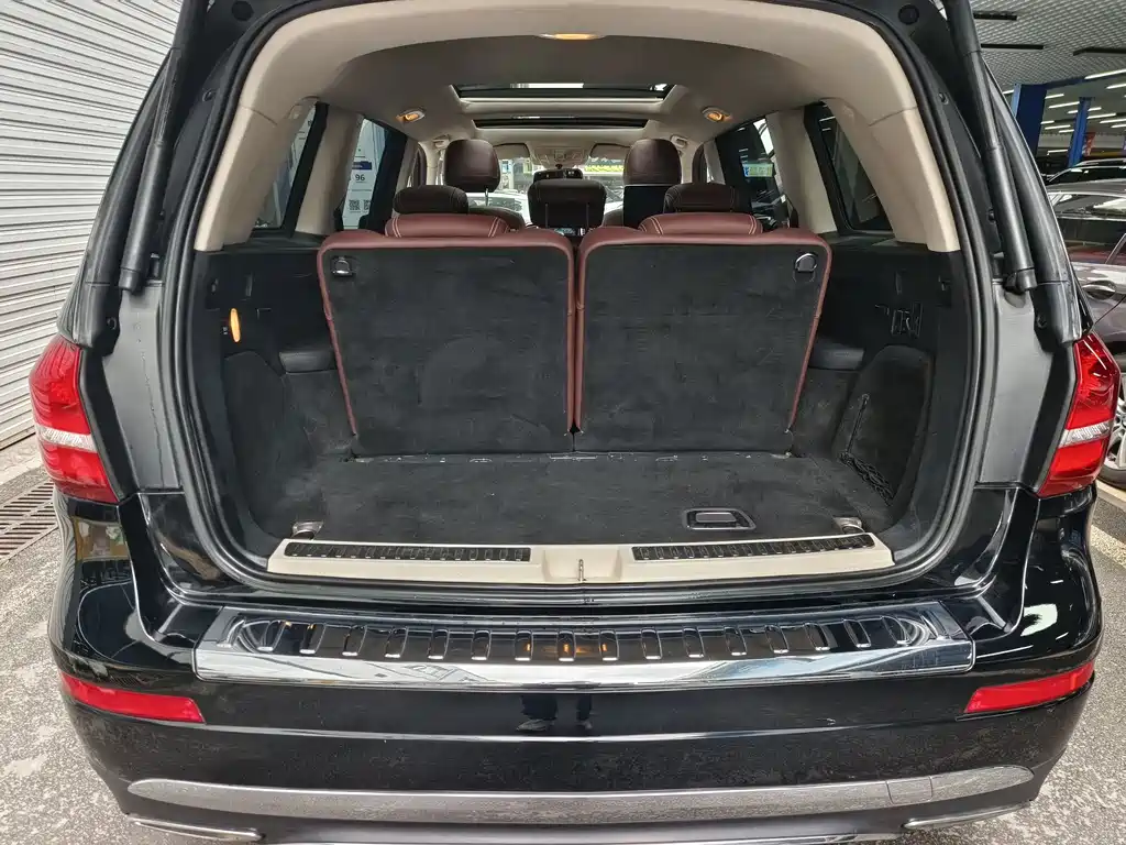 Mercedes-Benz GLS 2017 — фото 14