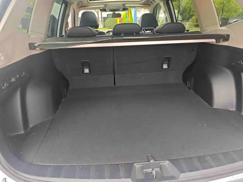 Subaru Forester 2022 — фото 10