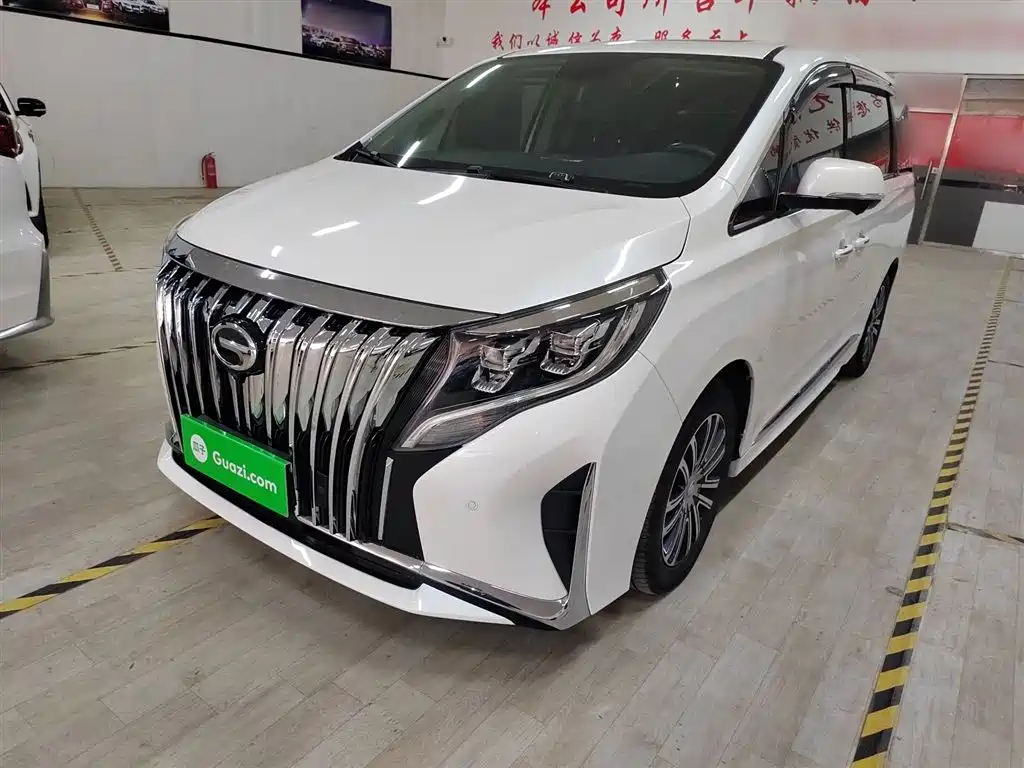 GAC Motor Trumpchi M8 2021 — фото 2