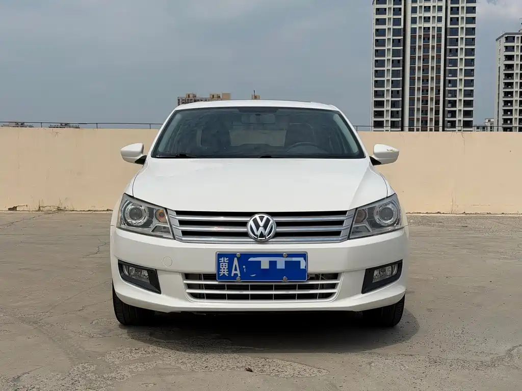 Volkswagen Santana 2014