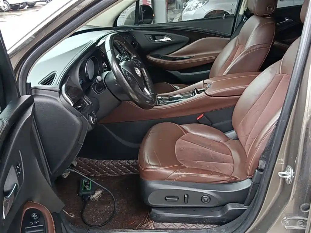 Buick Envision Plus 2017 — фото 15