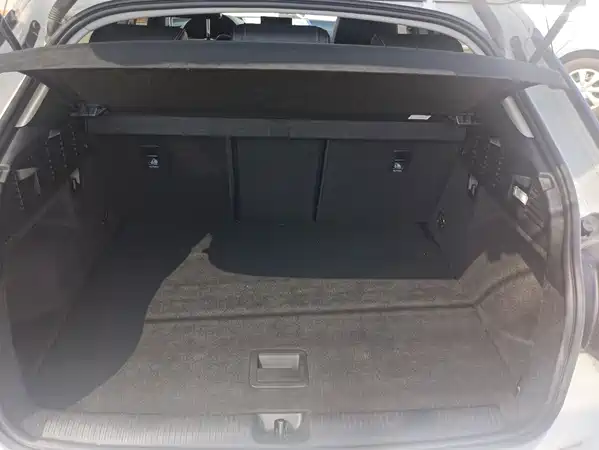 Audi Q2L 2019