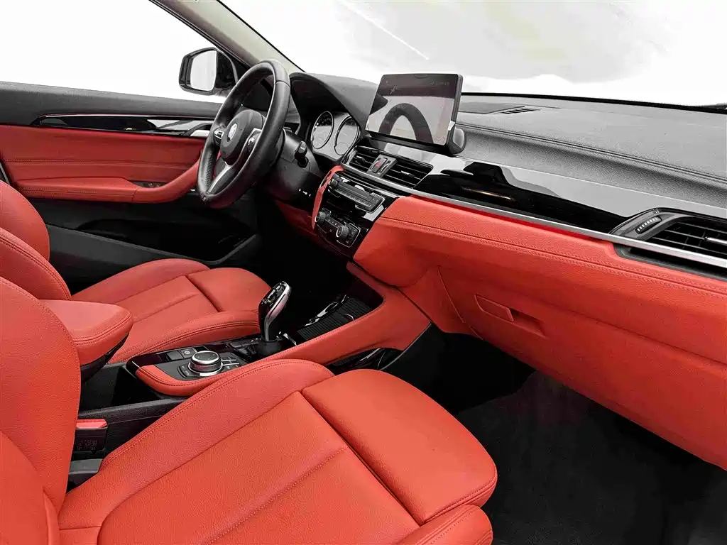 BMW X2 2022 — фото 16