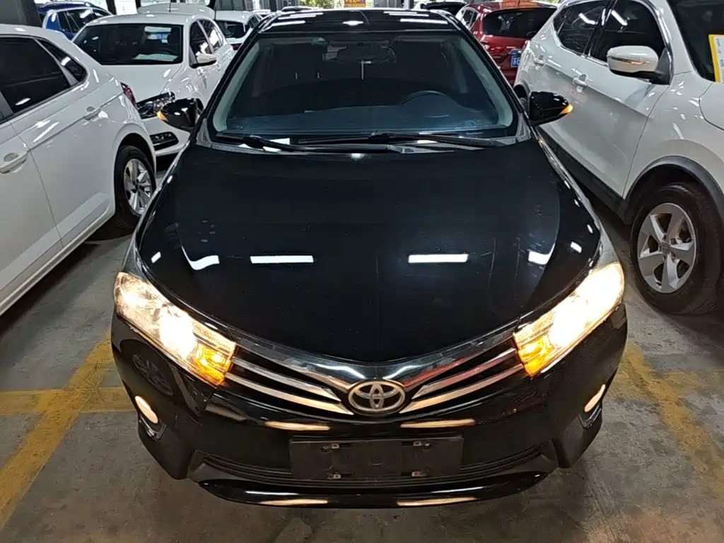 Toyota Corolla 2016 — фото 3