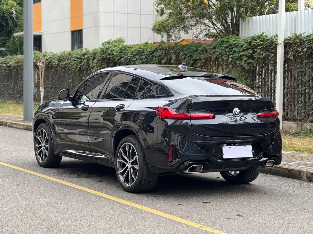 BMW X4 2025 — фото 6