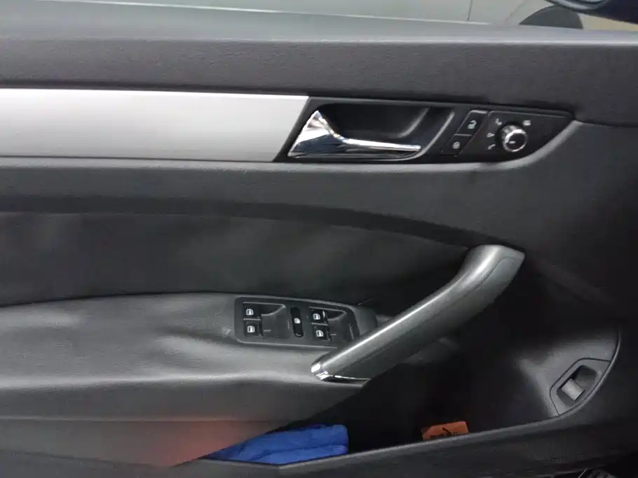 Volkswagen Passat 2014