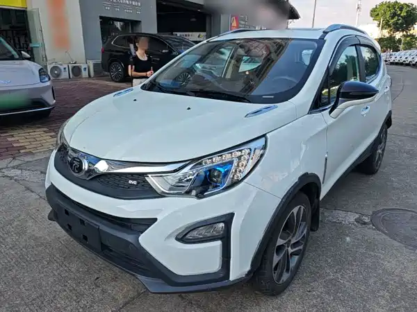 BYD Yuan 2016