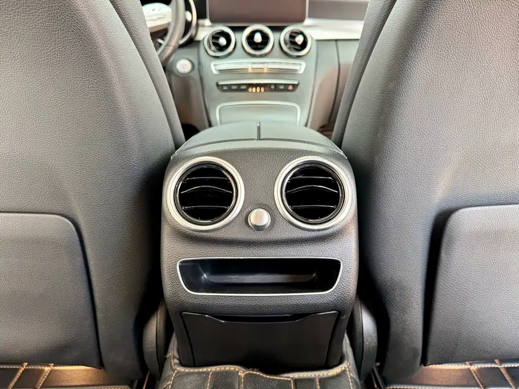 Mercedes-Benz C-Class 2020 — фото 19