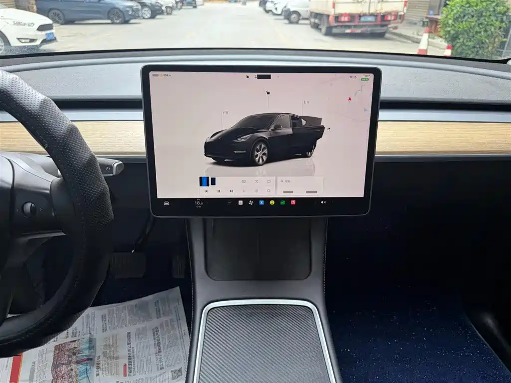 Tesla Model Y 2022 — фото 4