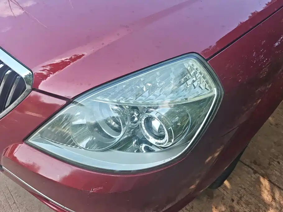Buick Excelle 2012