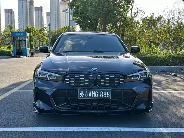 BMW 3 Series 2024