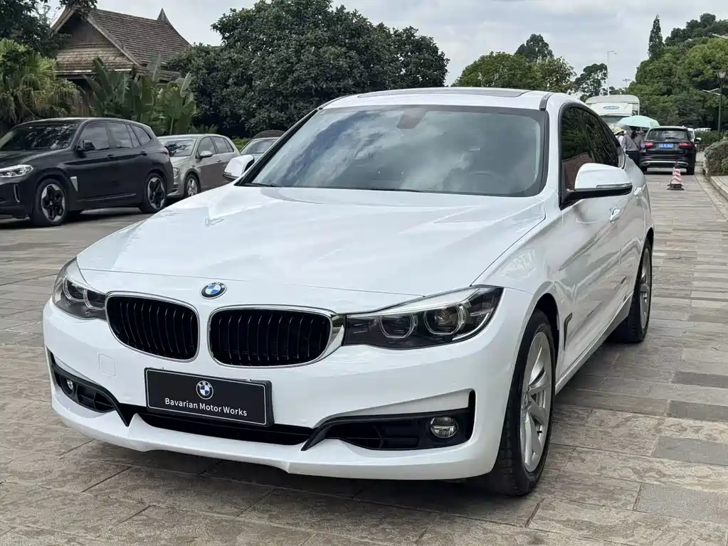BMW 3 Series GT 2019 — фото 1