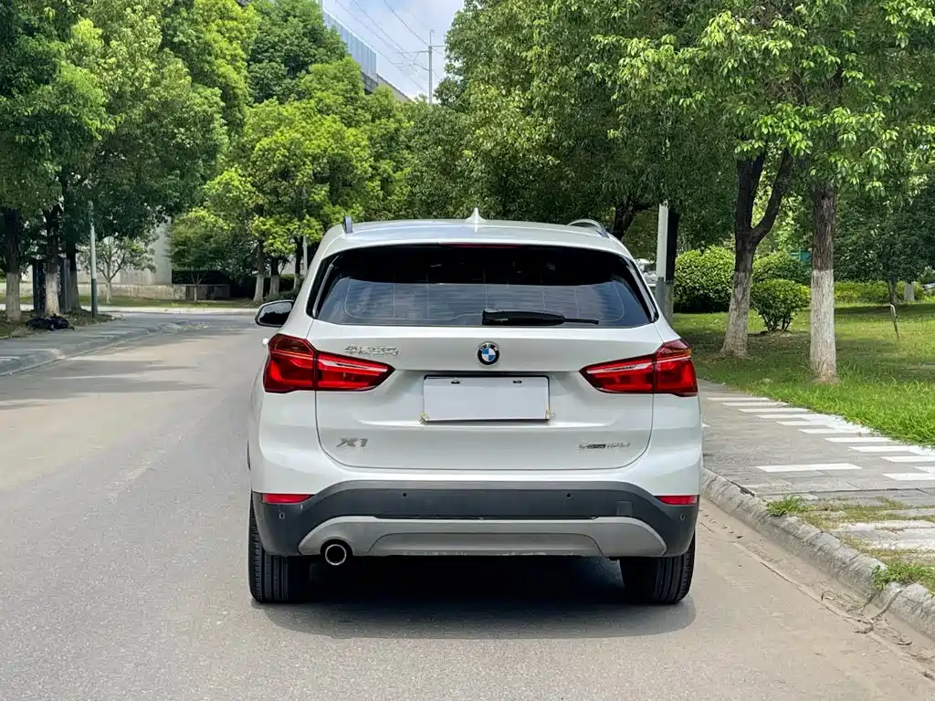 BMW X1 2018 — фото 7