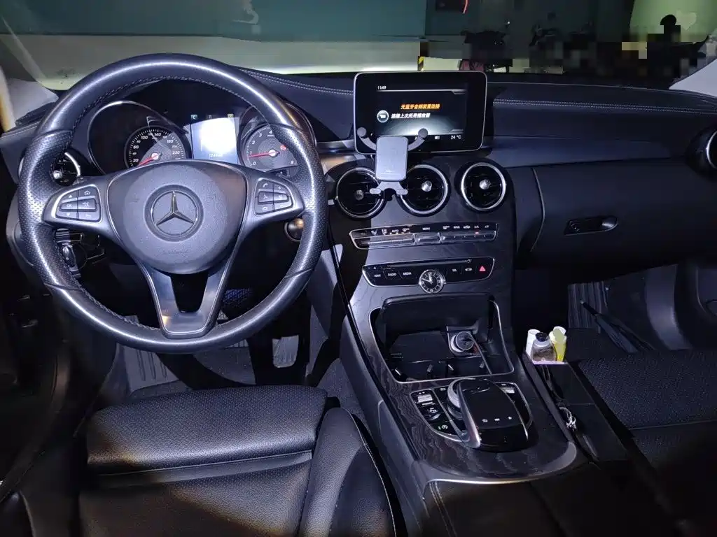 Mercedes-Benz C-Class 2017 — фото 13