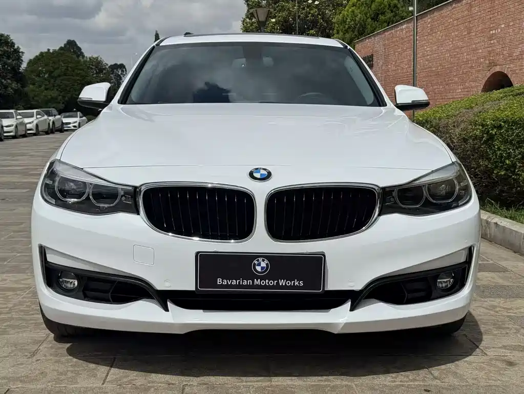 BMW 3 Series GT 2019 — фото 3