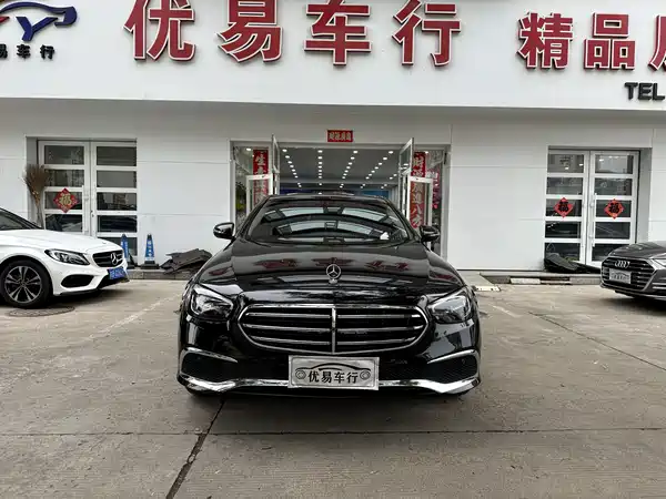 Mercedes-Benz E-Class 2023