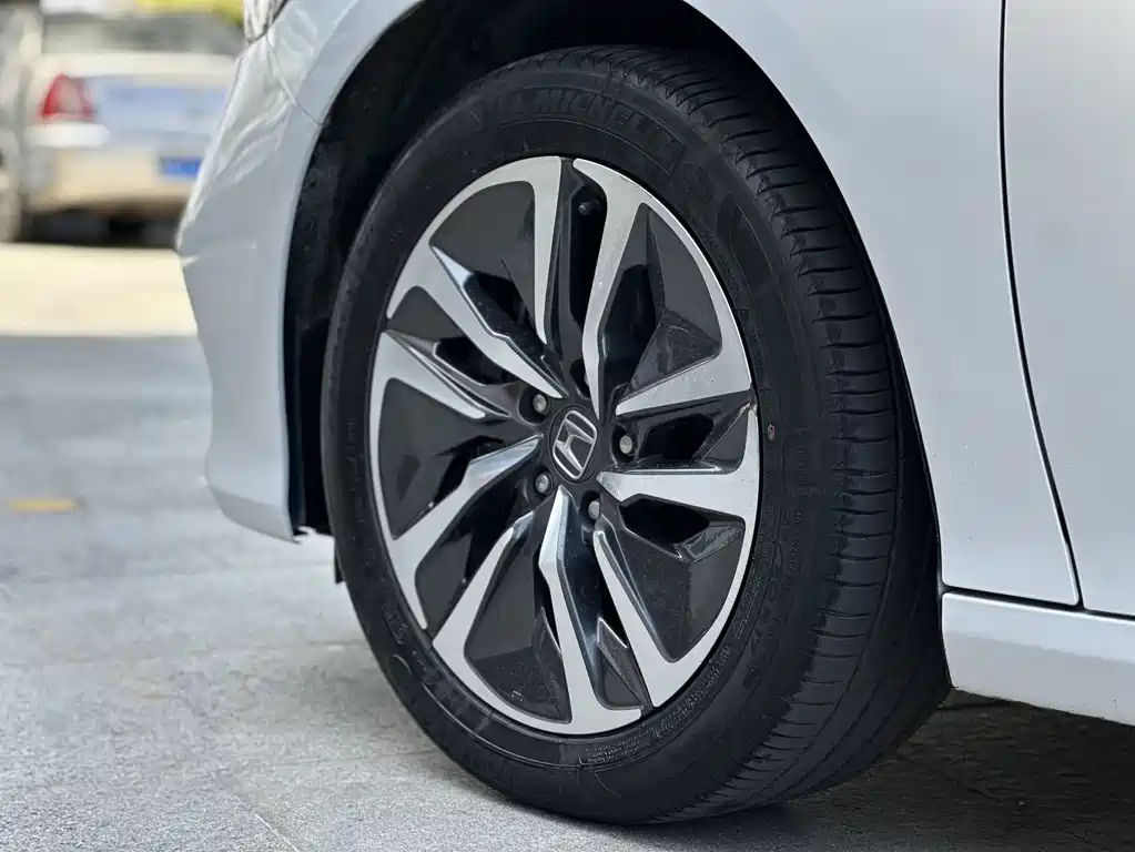 Honda Accord 2021 — фото 11