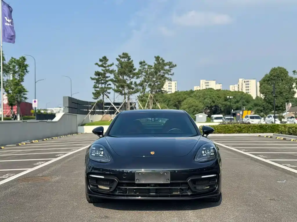Porsche Panamera 2022 — фото 2