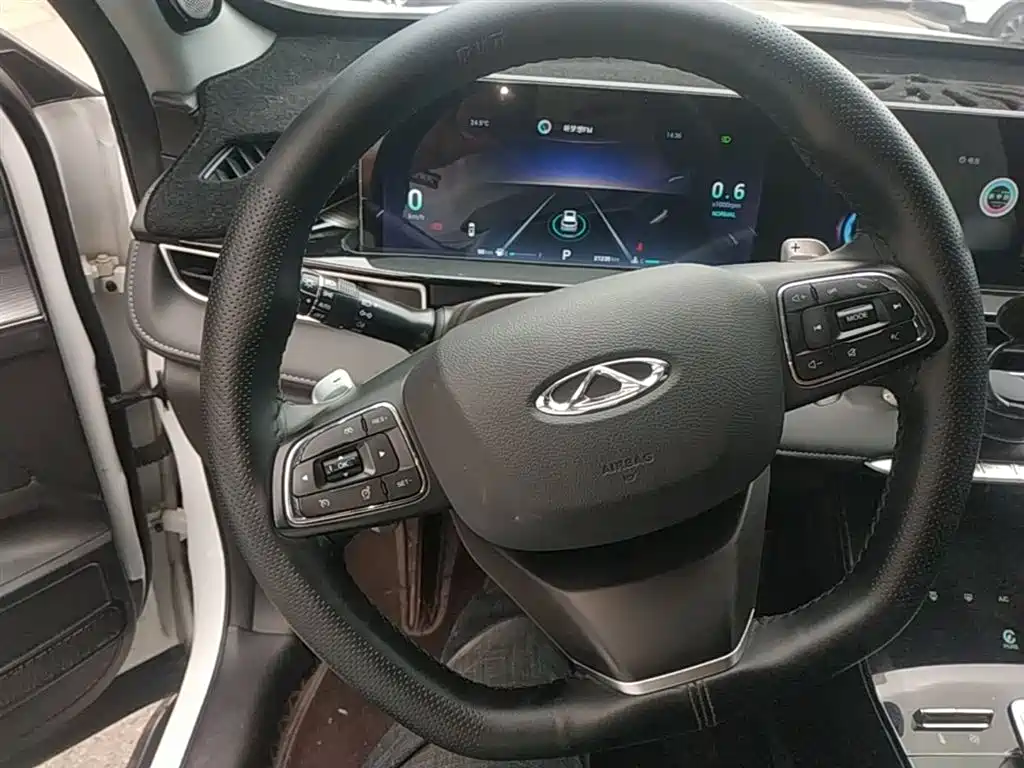 Chery Tiggo 8 PLUS 2022 — фото 11