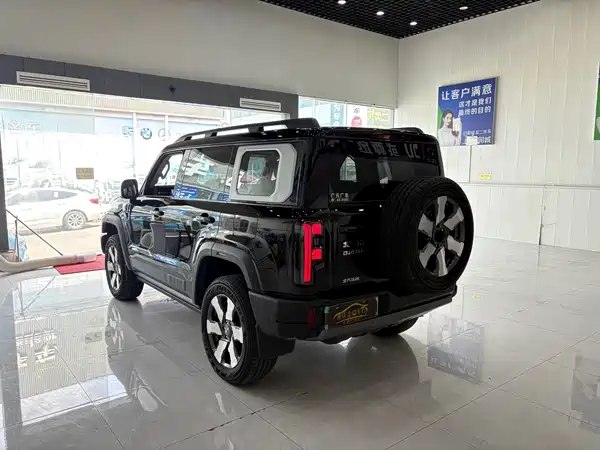 BAIC BJ40 Extended Range 2025
