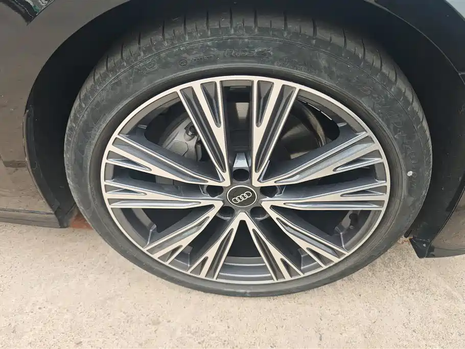 Audi A6L 2024