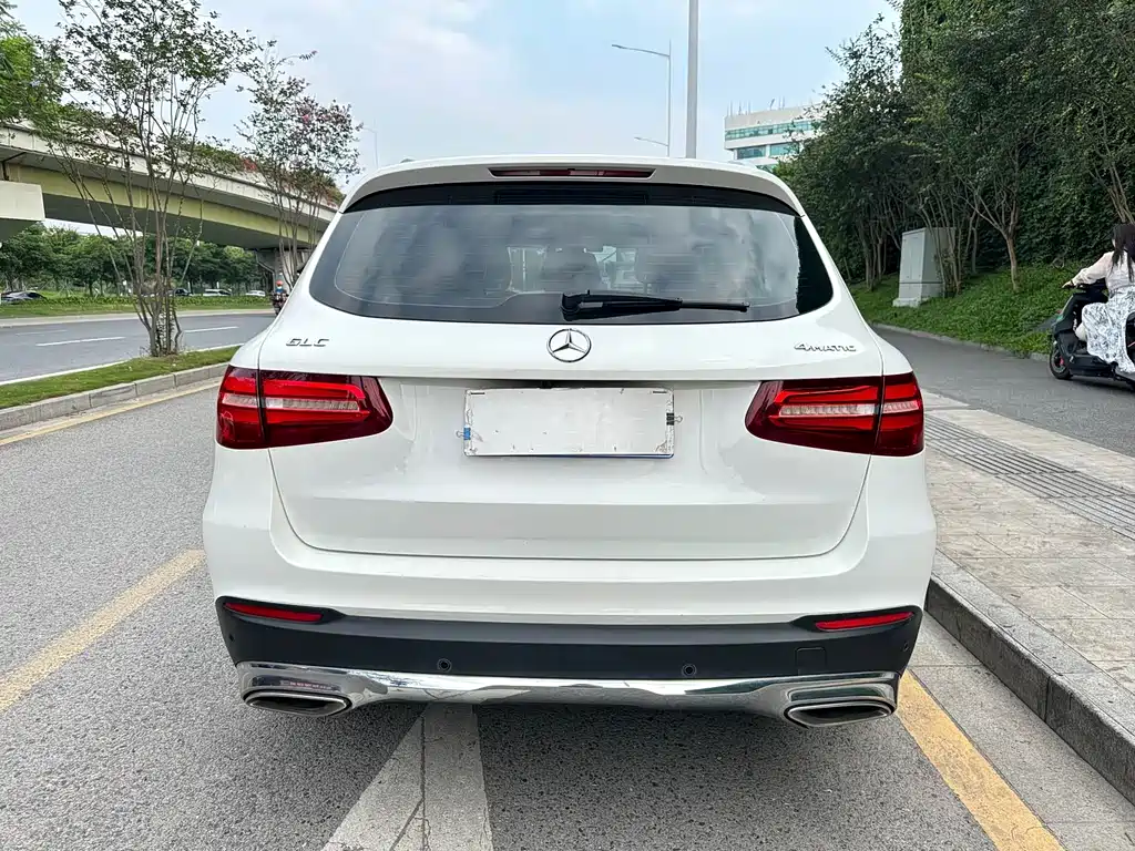 Mercedes-Benz GLC 2016