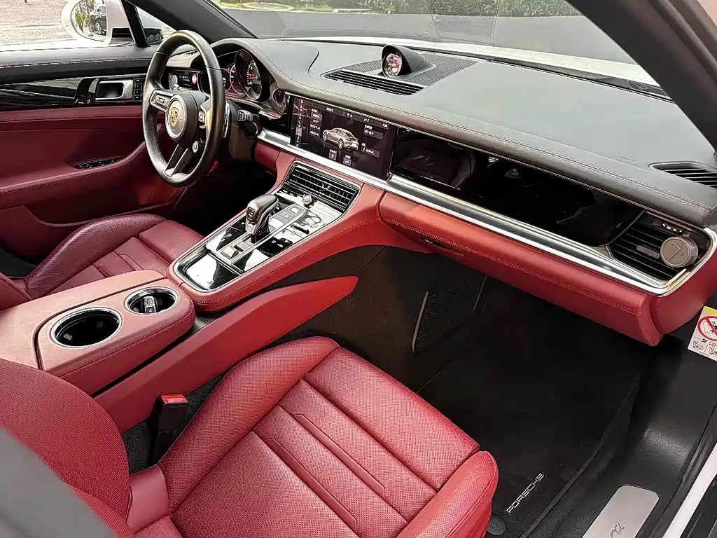 Porsche Panamera 2021 — фото 11