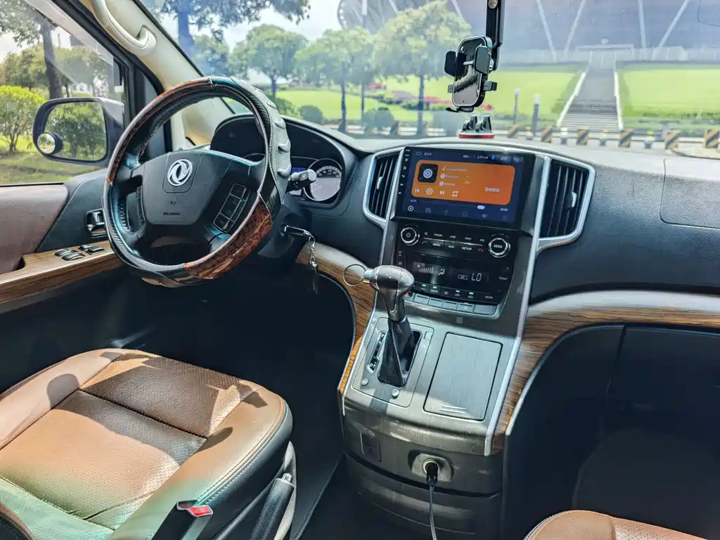 Dongfeng Fengxing CM7 2016 — фото 19