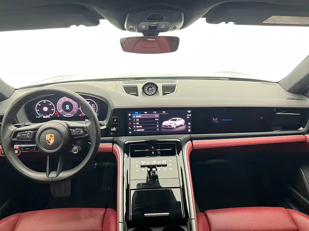Porsche Panamera 2025 — фото 8