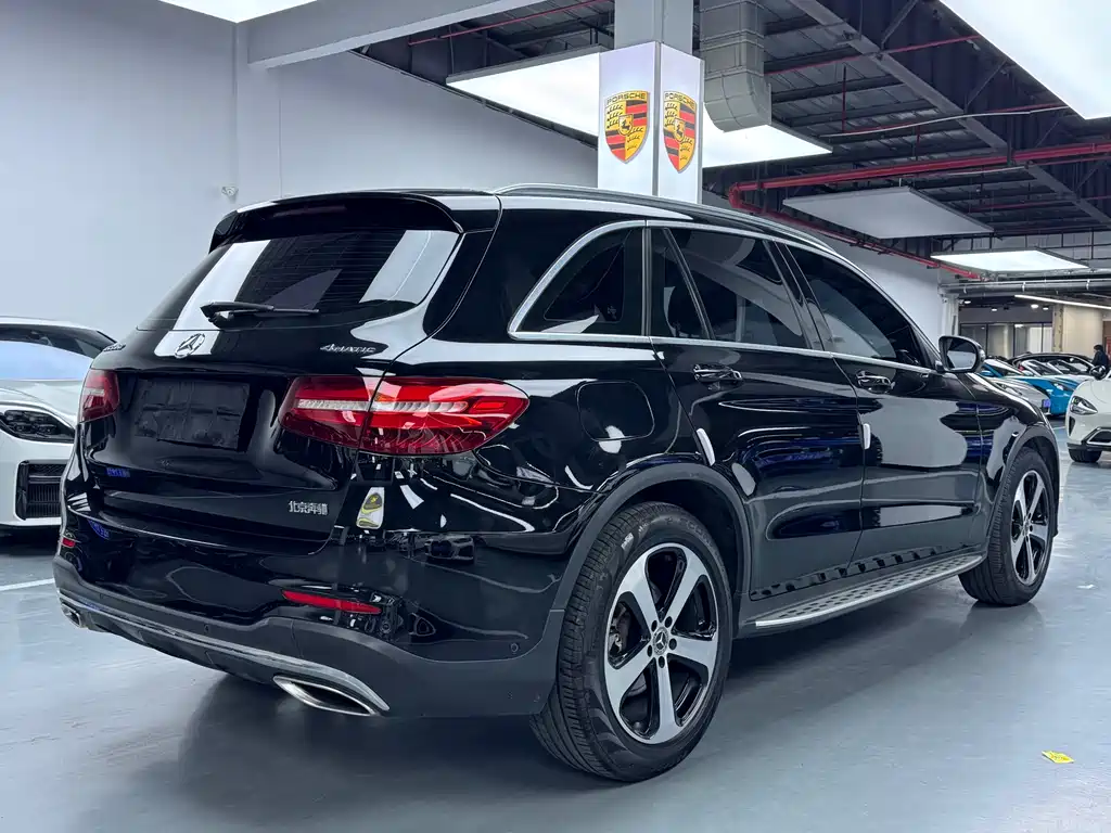 Mercedes-Benz GLC 2018 — фото 22