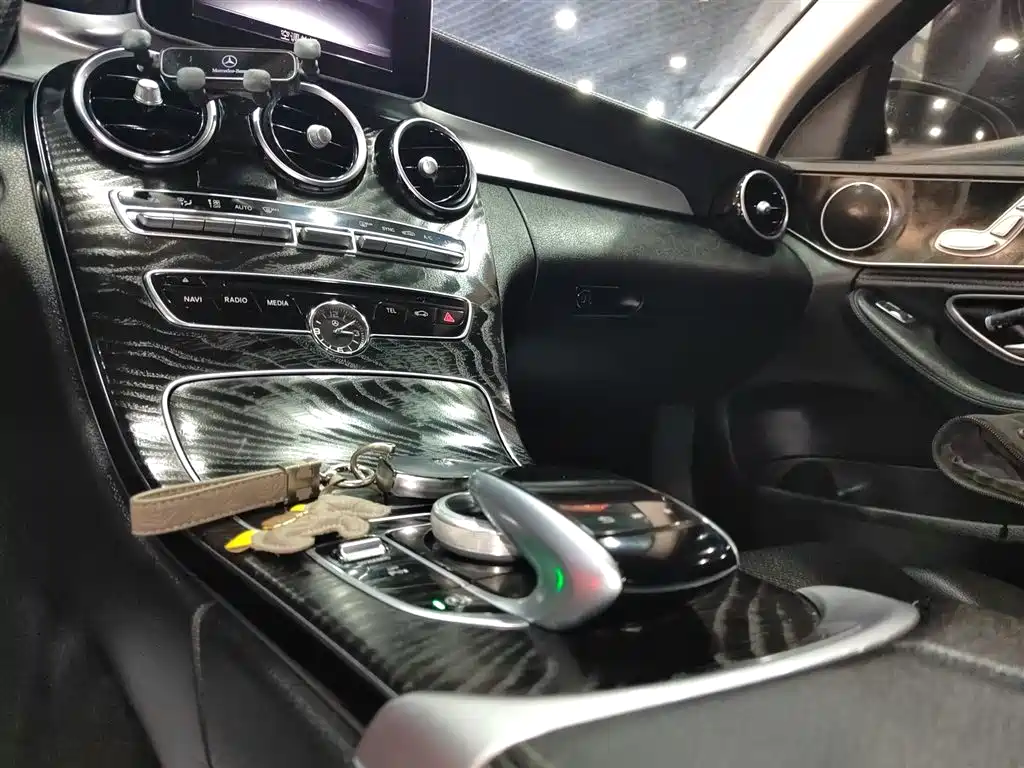 Mercedes-Benz C-Class 2017 — фото 14