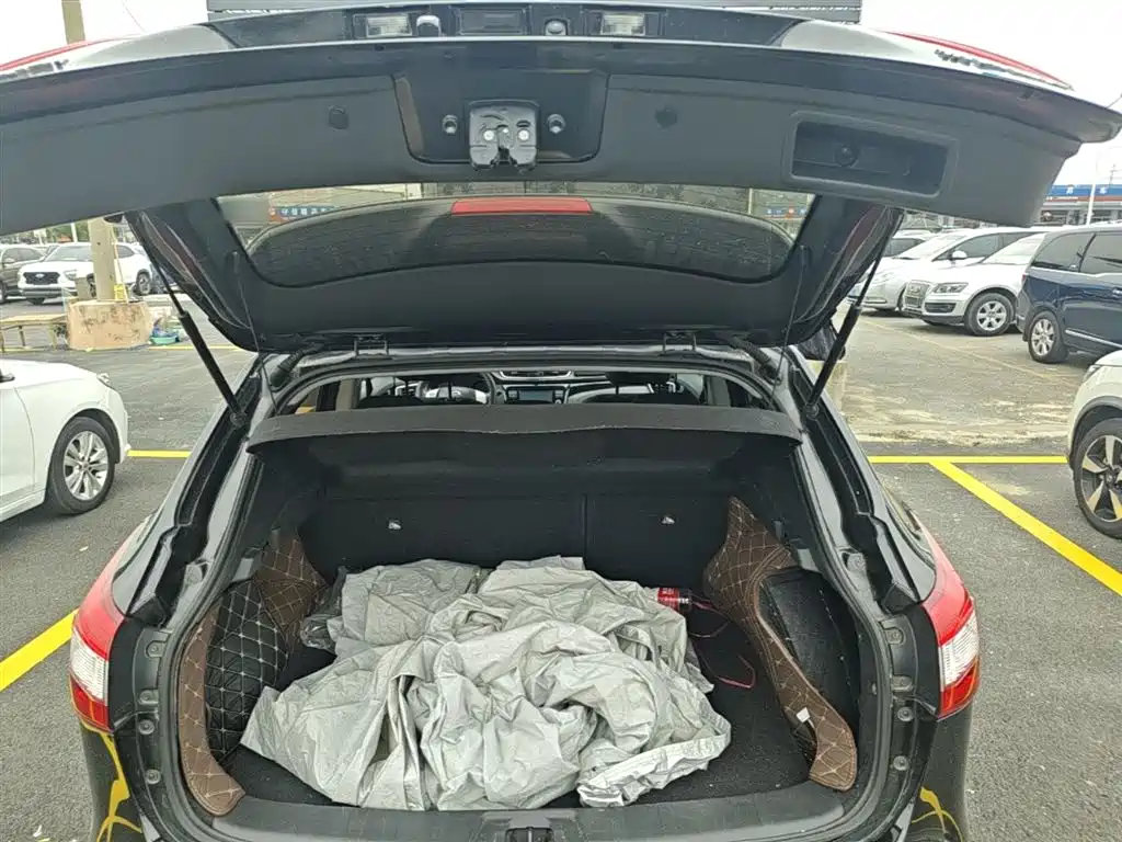 Nissan Qashqai 2018 — фото 19