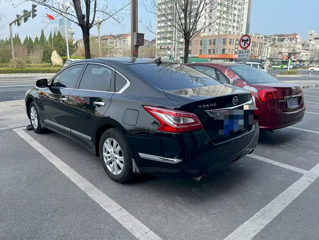 Nissan Teana 2013