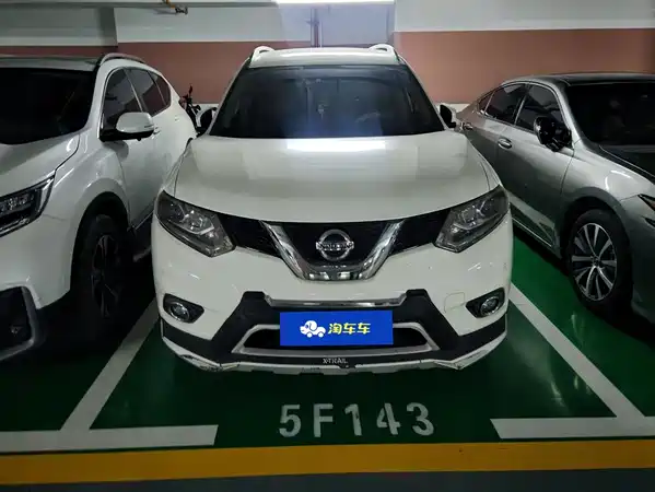 Nissan X-Trail 2014