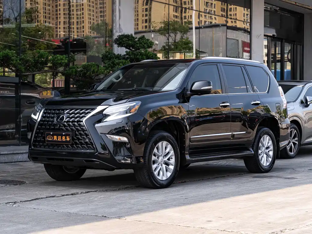 Lexus GX 2016 — фото 1