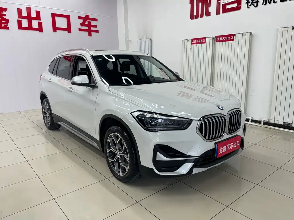 BMW X1 2022 — фото 3