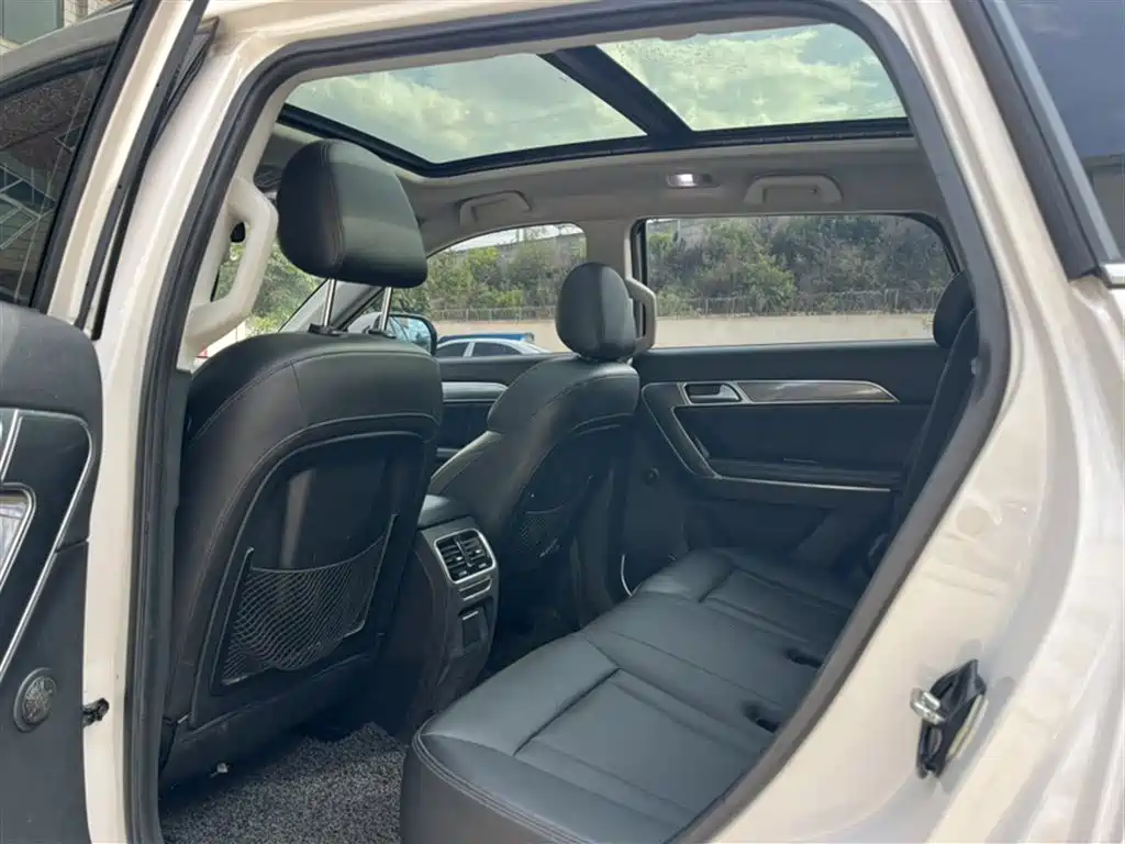 Haval H6 Coupe 2015 — фото 12