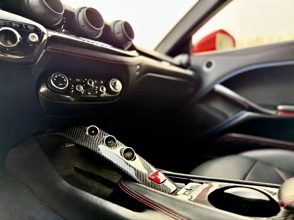 Ferrari F12berlinetta 2015 — фото 17