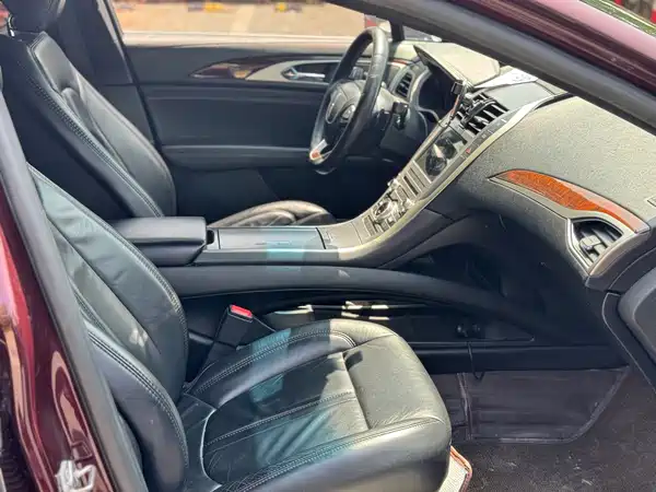 Lincoln MKZ 2018