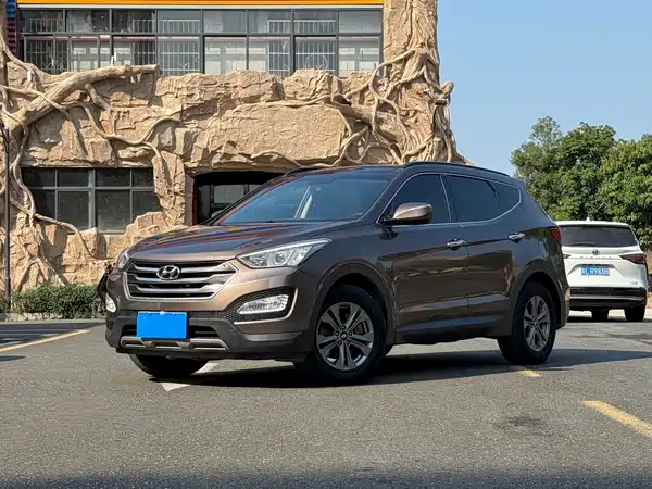 Hyundai Santa Fe 2016