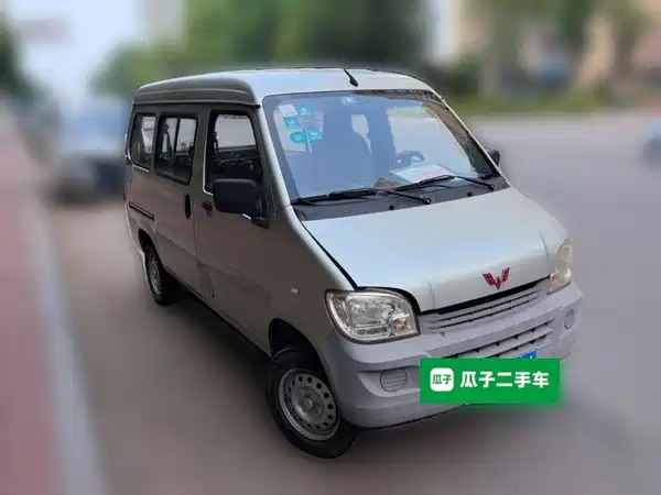 Wuling Sunshine 2014