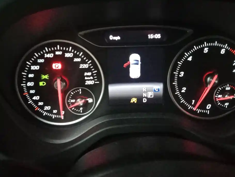 Mercedes-Benz A-Class 2017 — фото 14