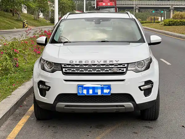 Land Rover Discovery Sport 2016