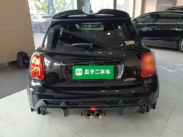 MINI JCW 2023