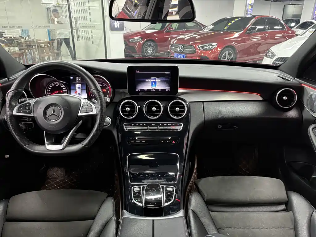 Mercedes-Benz C-Class 2018 — фото 10