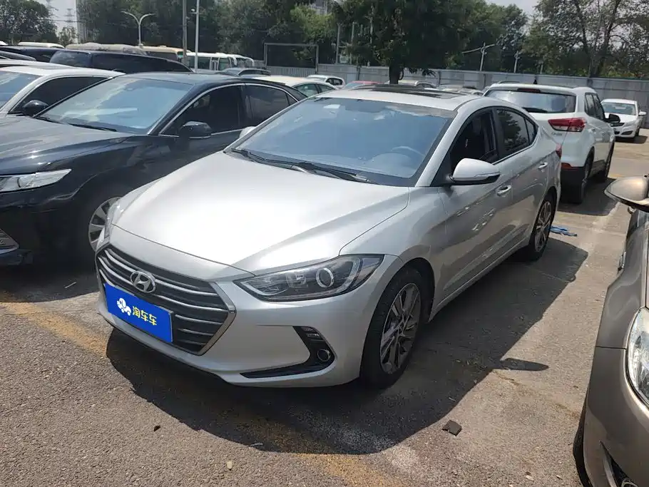 Hyundai Celesta 2017 — фото 1