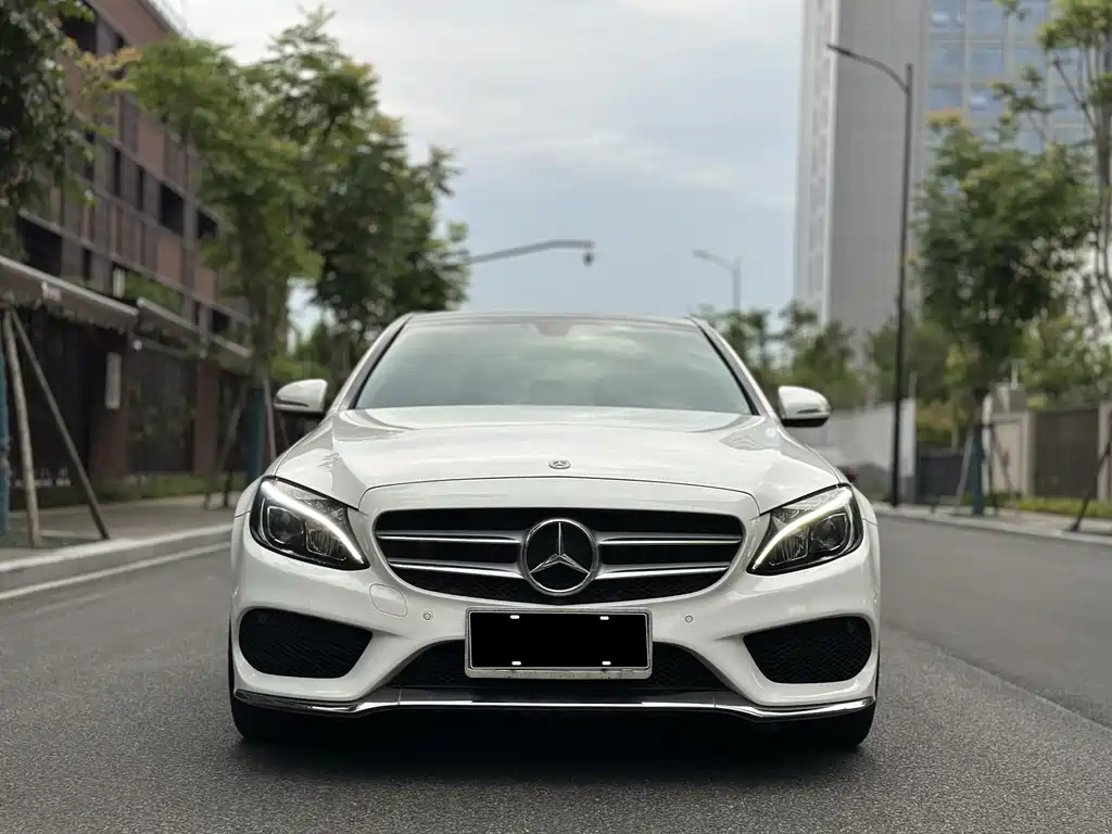 Mercedes-Benz C-Class 2018 — фото 2